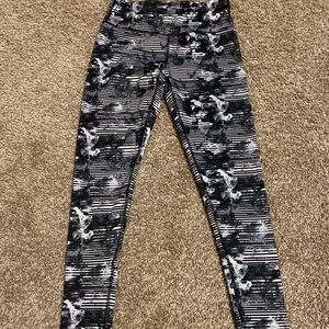 90 Degree Black Print Ankle Pant